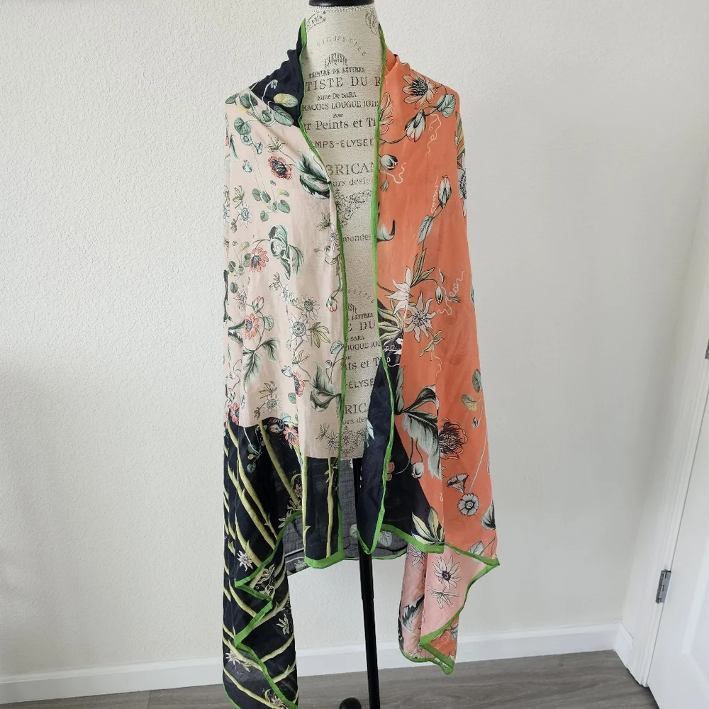 Anthropologie Style Split Print Floral Scarf Oversized Botanical Wrap​
